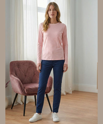 Maicë me mëngë të gjata me vija rozë dhe të bardha për Femra - Model Front