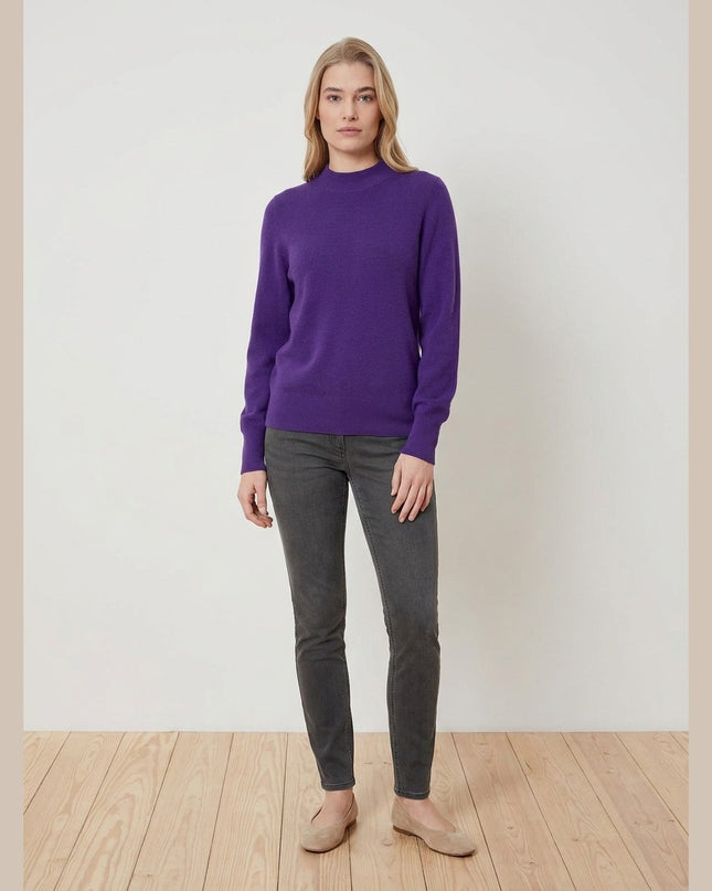 Pulover me thurje të imët vjollcë për Femra - Model Front