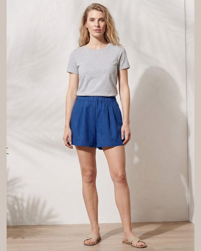 Shorts të kaltra për Femra - Model Front