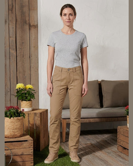 Pantallona outdoor Kafe për Femra - Model Front