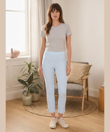Pantallona 7/8 Stretch Kaltër e Çelët dhe e Bardhë për Femra - Model Front