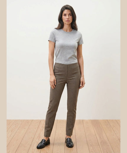 Pantallona Stretch Zezë-Bezhë për Femra - Model Front