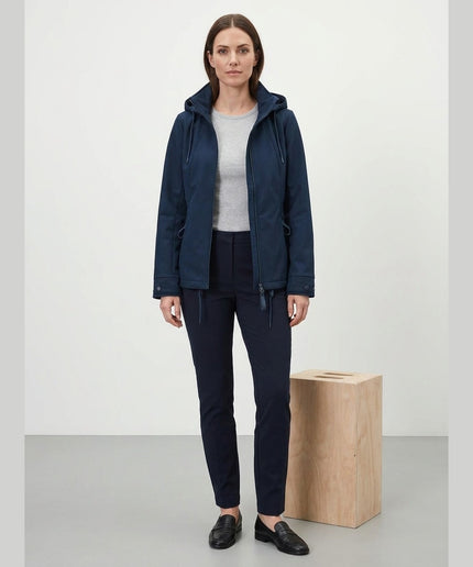 Jakne Softshell e kaltër e mbyllët për Femra - Model Front