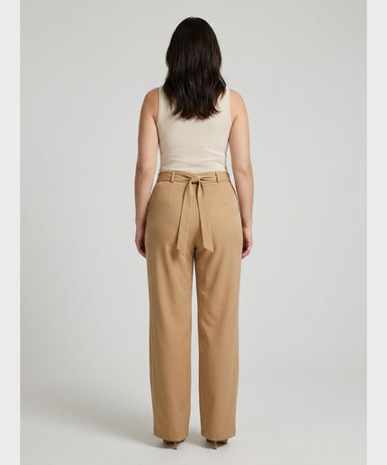 Pantallona bezhë për Femra - Model Back