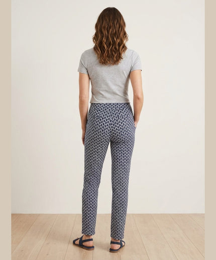 Pantallona xhersi të bardhë me print të kaltër për Femra - Model Back