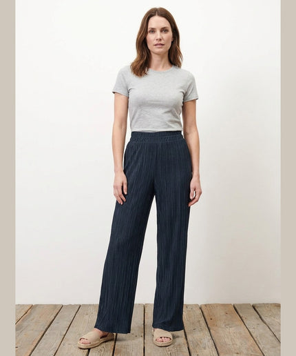 Pantallona plise të kaltra të mbyllëta për Femra - Model Front