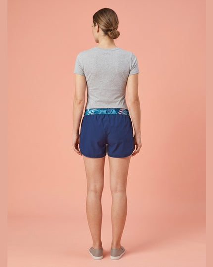 Shorts kthyese për larje dhe vrapim të kaltra për Femra - Model Back
