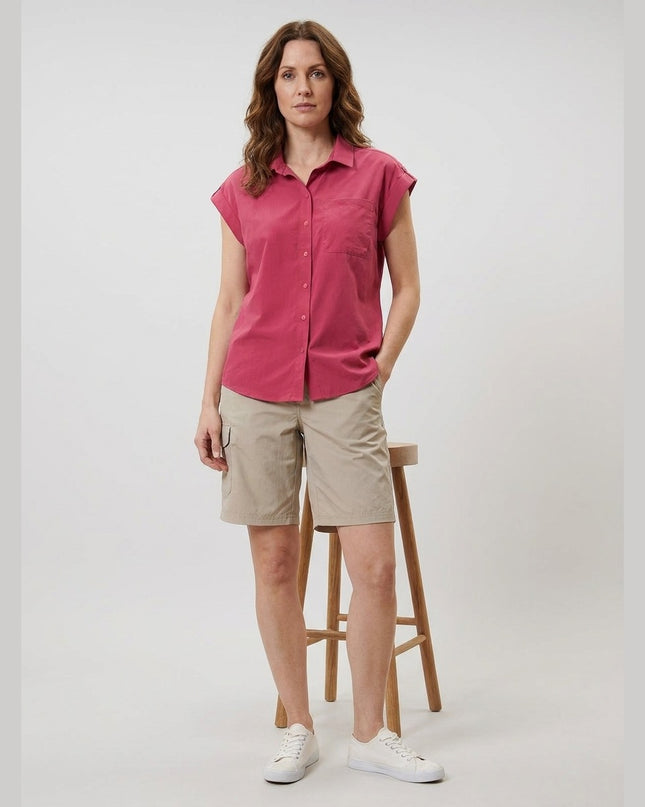 Këmishë outdoor ngjyrë vishnje për Femra - Model Front