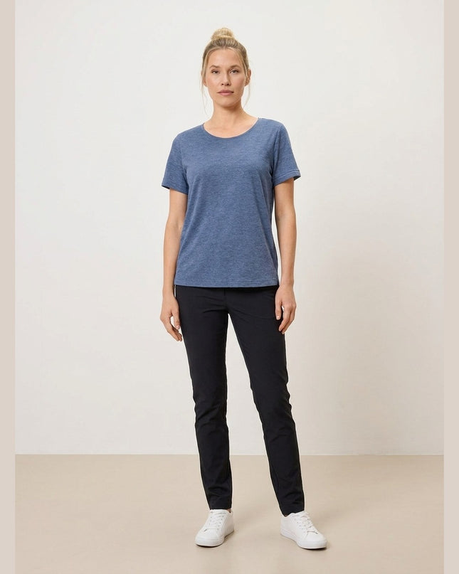 Maicë funksionale e kaltër për Femra - Model Front