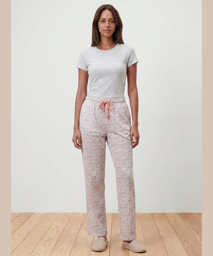 Pantallona pidjama krem me print për Femra - Model Front
