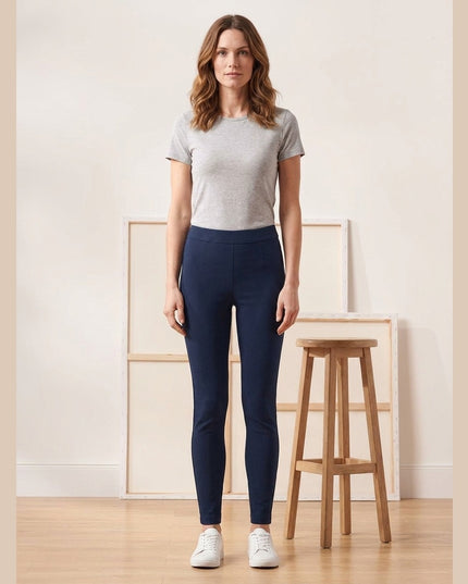 Pantallona Stretch Kaltër e Errët për Femra - Model Front