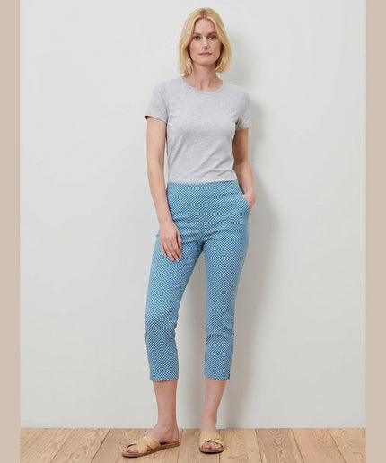 Pantallona 7/8 Stretch Bardhë me Print Blu-Akua për Femra - Model Front