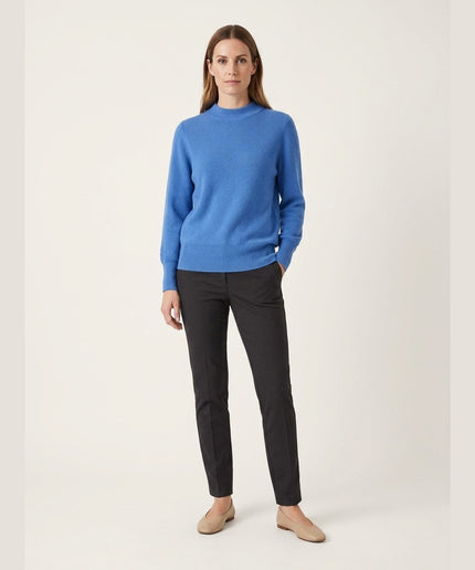 Pulovër me thurje të hollë e kaltër për Femra - Model Front