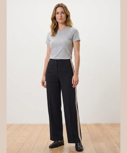 Pantallona xhersi me shirit anësor të zeza për Femra - Model Front