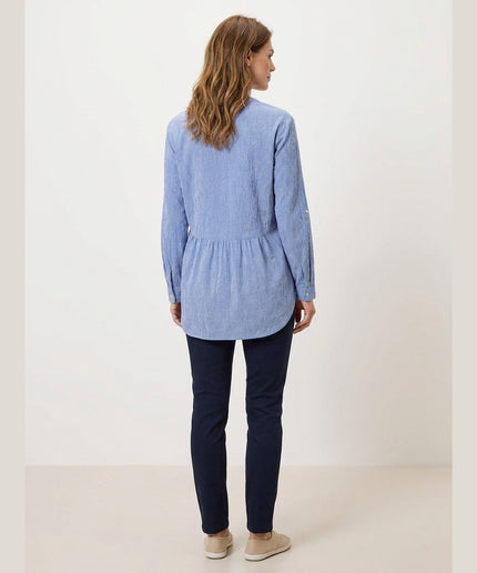 Këmishë e gjatë me vija kaltër e bardhë për Femra - Model Back