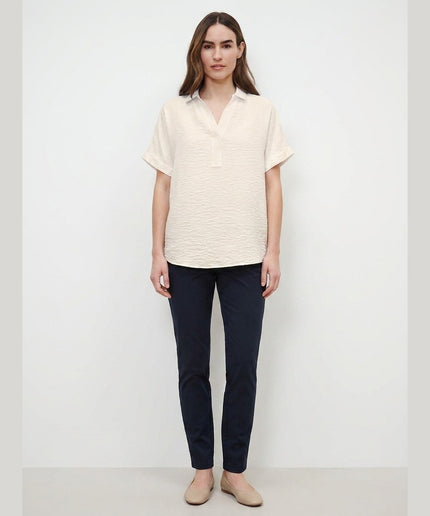 Bluzë me mëngë të shkurtra e bardhë krem për Femra - Model Front