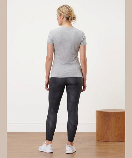 Leggings e zezë për Femra - Model Back