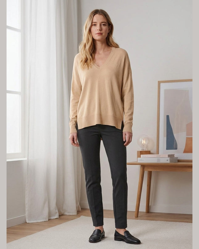 Pulovër me thurje të imët bezhë për Femra - Model Front