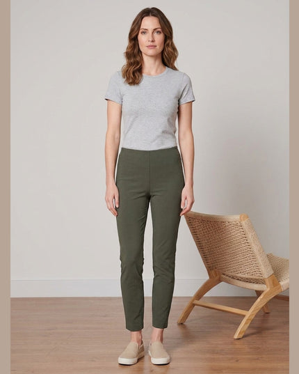 Pantallona stretch e gjelbër ulliri për Femra - Model Front