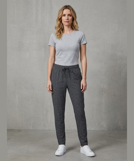 Pantallona trajnimi të hirtë të errët melirë për Femra - Model Front