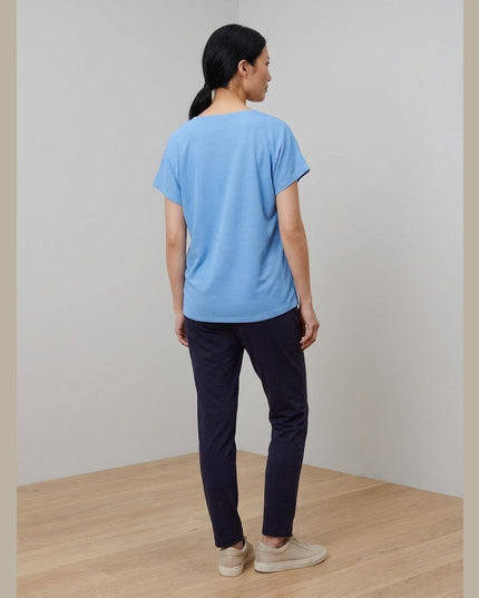 Bluzë me strukturë e kaltër e çelët për Femra - Model Back