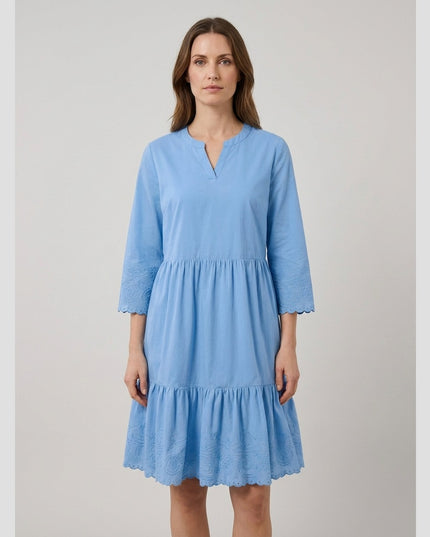 Fustan me Qëndisje Blu e Çelët për Femra
