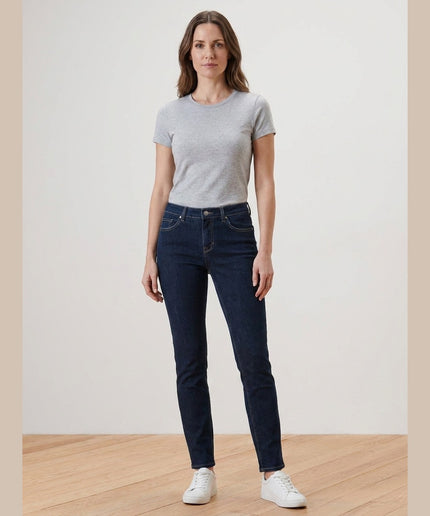Xhinse Slim Kaltër e Errët për Femra - Model Front