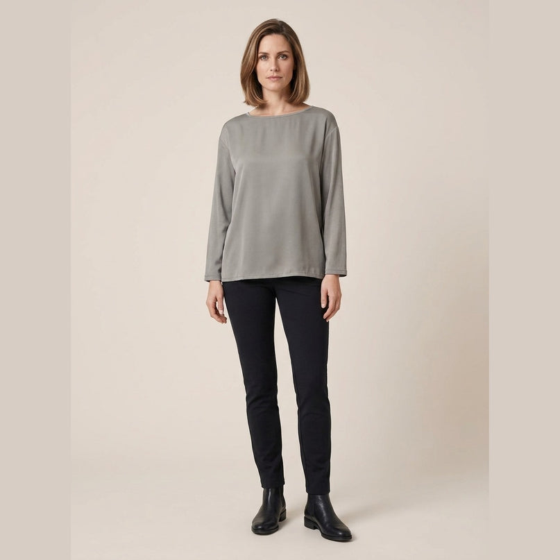 Bluzë taupe për Femra - Model Front