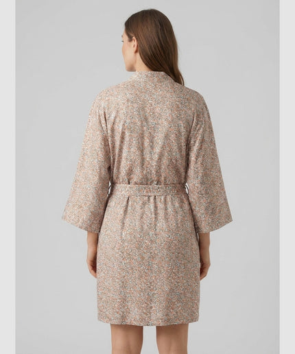 Model Back