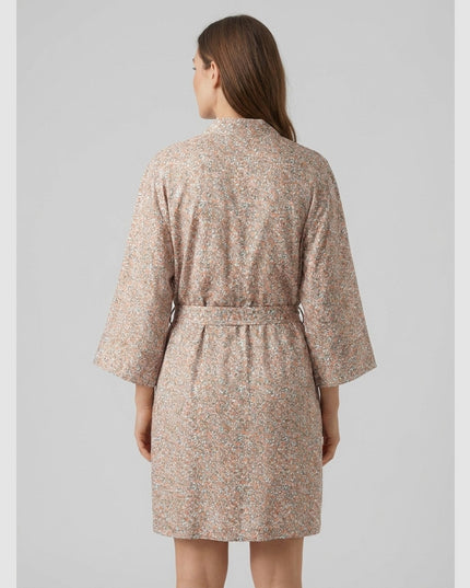 Model Back