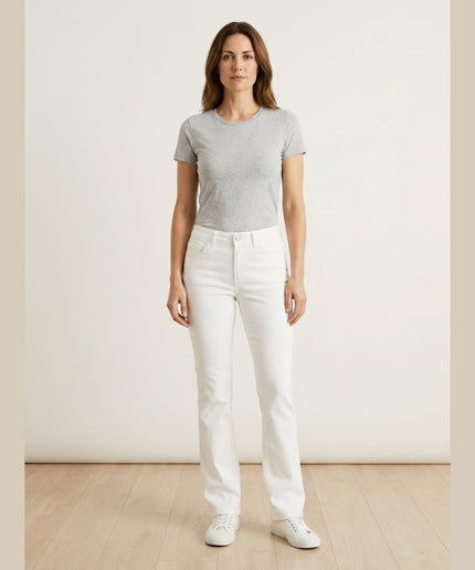 Xhinse Straight Bardhë për Femra - Model Front