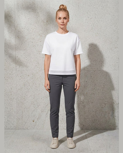Bluzë sportive e Bardhë për Femra - Model Front