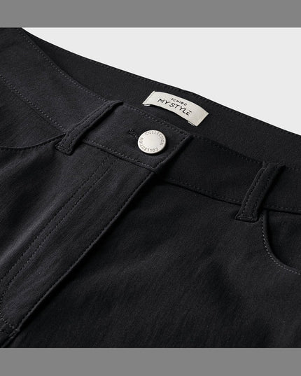 Shorts Bermuda të zeza për Femra - Detail 1