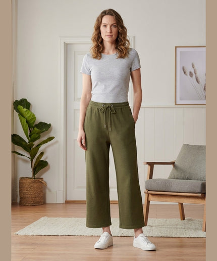 Pantallona Culotte khaki për Femra - Model Front