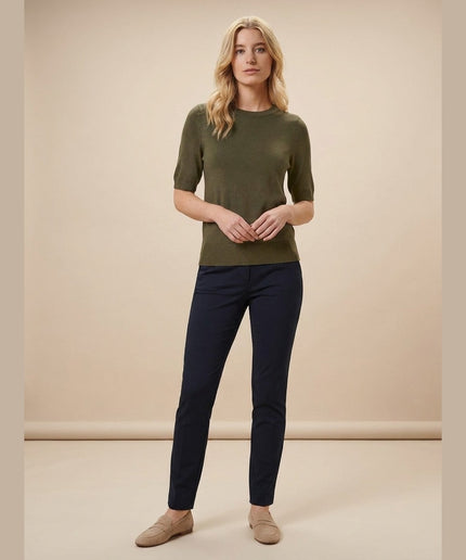 Pulover me thurje të imët kaki për Femra - Model Front