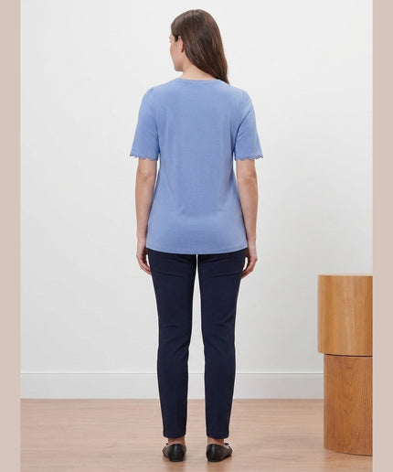 Maicë me rrudhje e kaltër e çelët për Femra - Model Back