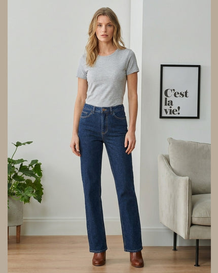 Xhinse Bootcut Denim i Errët për Femra - Model Front