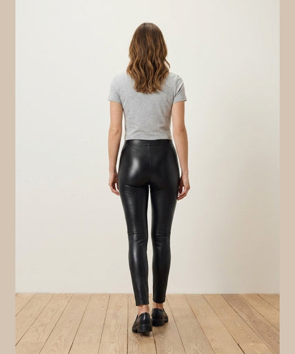 Dollakë me pamje lëkure të zeza për femra - Model Back