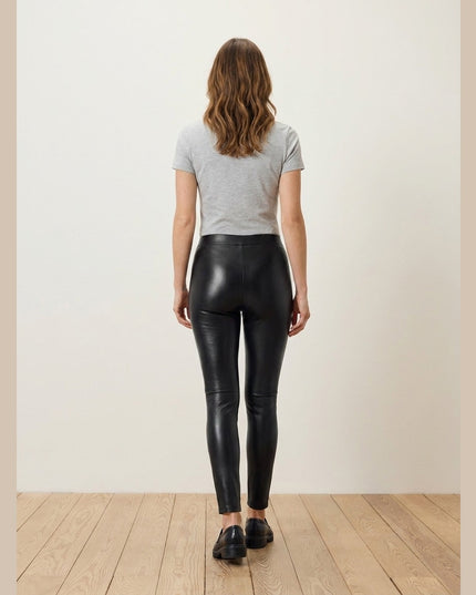 Dollakë me pamje lëkure të zeza për femra - Model Back