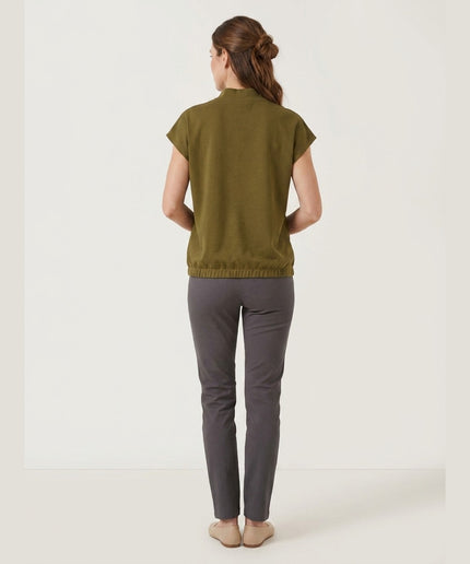 Bluzë me jakë V ngjyrë ulliri për Femra - Model Back