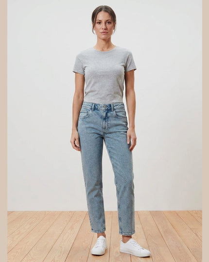 Xhinse e kaltër e çelët për Femra - Model Front