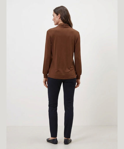 Maicë me mëngë të gjata me jakë V ngjyrë konjak për Femra - Model Back