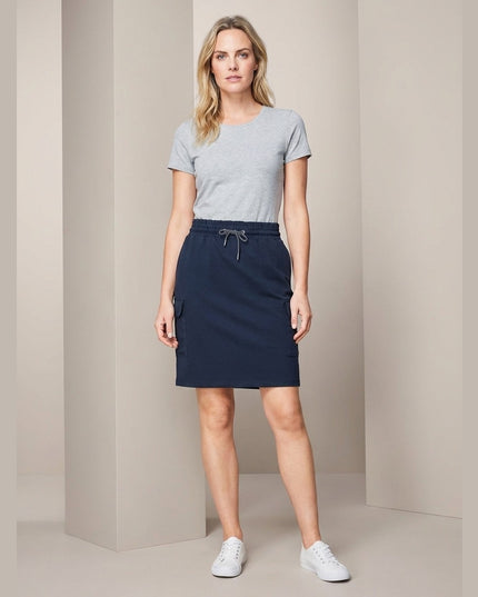 Fund sweat i kaltër i errët për Femra - Model Front