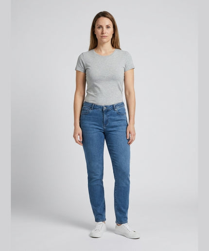Xhinse Slim Fit të kaltra për Femra - Model Front