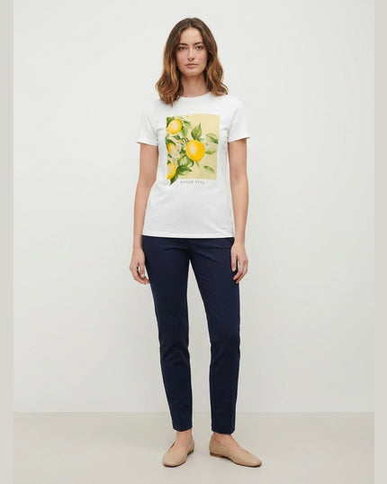 T-Shirt i Bardhë me Print Citroni për Femra - Model Front