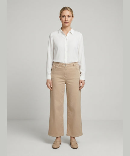 Pantallona Bootcut bezhë për Femra - Model Front