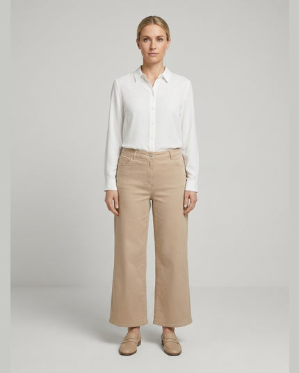 Pantallona Bootcut bezhë për Femra - Model Front