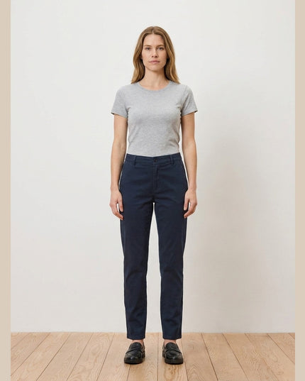 Pantallona Chino të kaltër të mbyllur për Femra - Model Front